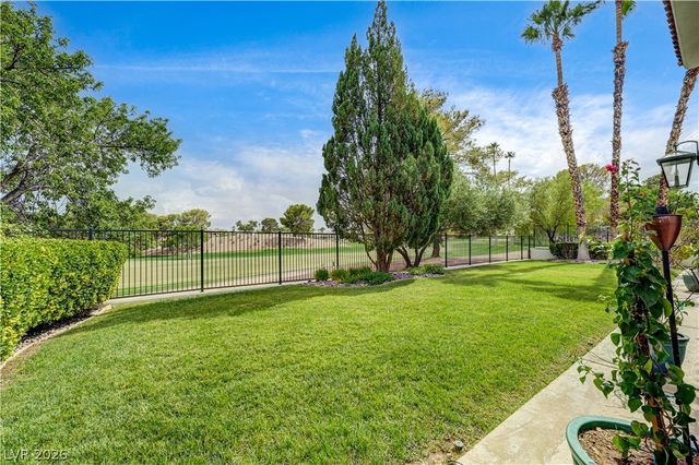 8901 Robinson Ridge Drive, Las Vegas, NV 89117