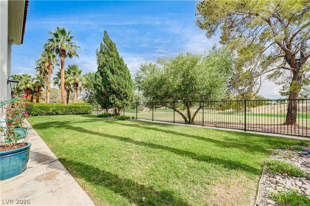 8901 Robinson Ridge Drive, Las Vegas, NV 89117