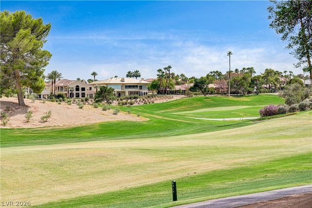 8901 Robinson Ridge Drive, Las Vegas, NV 89117