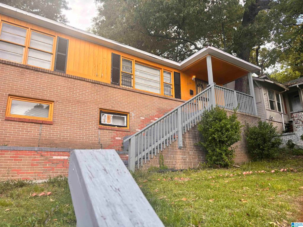 1578 DRUID HILL DRIVE, Birmingham, AL 35235