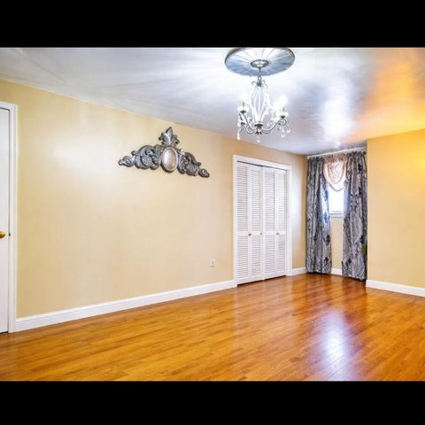 735 Whitley Street, London, KY 40741