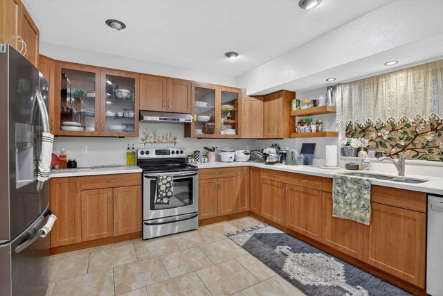 5507 Mckinley Street, Hollywood, FL 33021