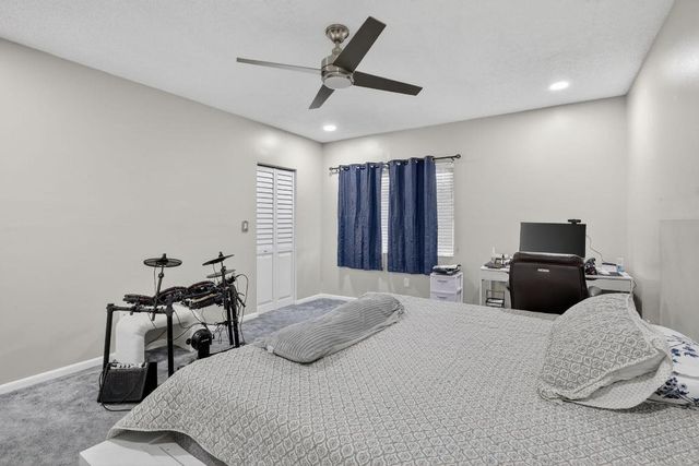 5507 Mckinley Street, Hollywood, FL 33021