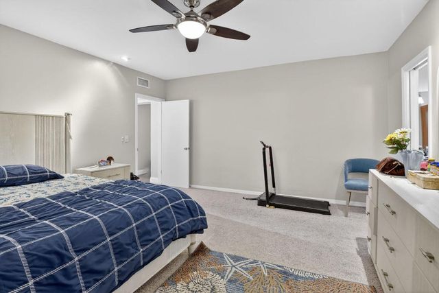 5507 Mckinley Street, Hollywood, FL 33021