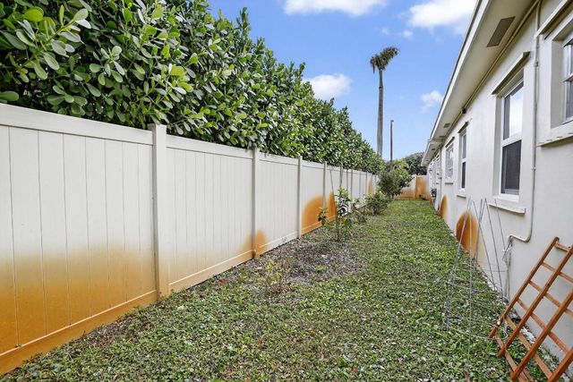 5507 Mckinley Street, Hollywood, FL 33021