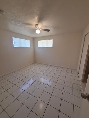 3436 N Lafayette Avenue, Fresno, CA 93705