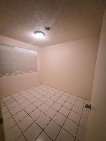 3436 N Lafayette Avenue, Fresno, CA 93705