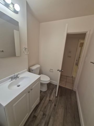 3436 N Lafayette Avenue, Fresno, CA 93705