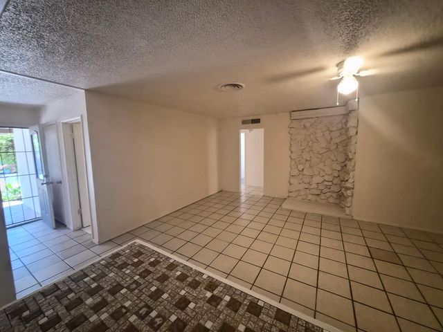 3436 N Lafayette Avenue, Fresno, CA 93705