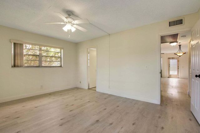 288 NORTHAMPTON O, West Palm Beach, FL 33417