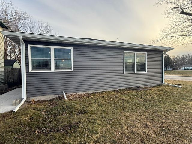 103 Michigan Street, Chesterton, IN 46304