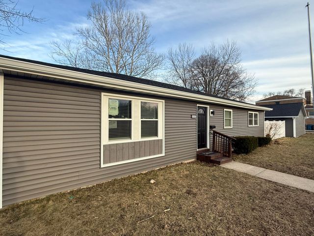 103 Michigan Street, Chesterton, IN 46304