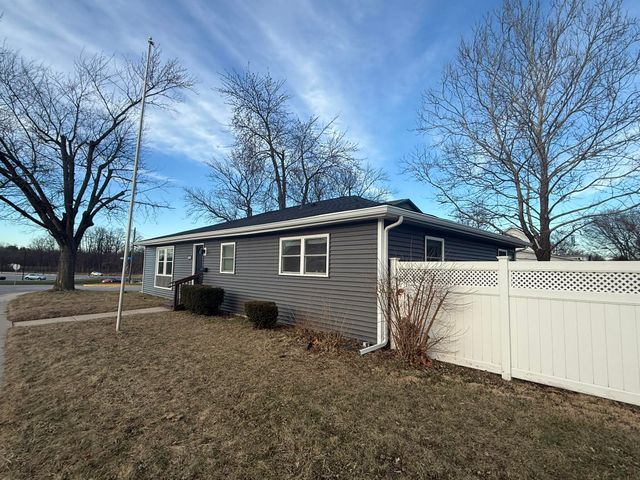 103 Michigan Street, Chesterton, IN 46304