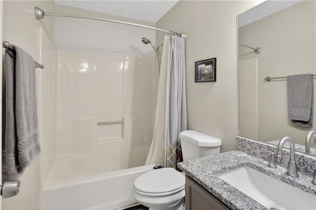 2562 Kennesaw Springs Court, Kennesaw, GA 30144