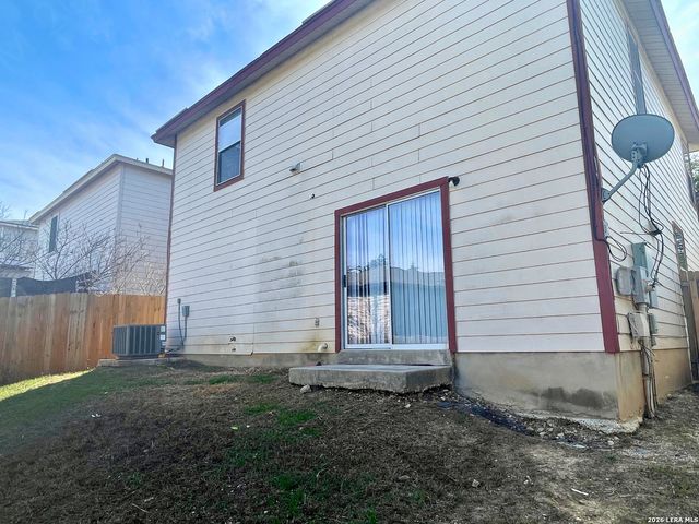 955 MARBLE PT, San Antonio, TX 78251