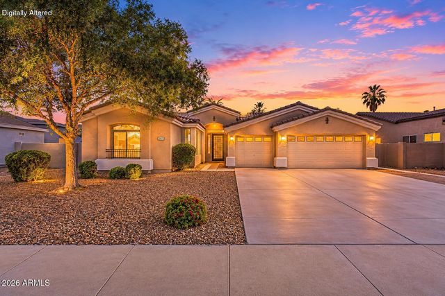 3293 E RED OAK Lane, Gilbert, AZ 85297