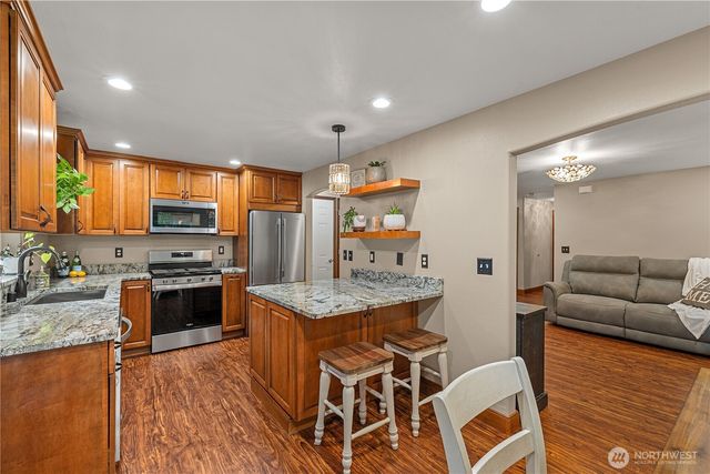 214 Dallas Street, Mount Vernon, WA 98274