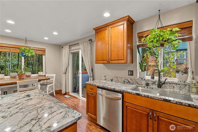 214 Dallas Street, Mount Vernon, WA 98274