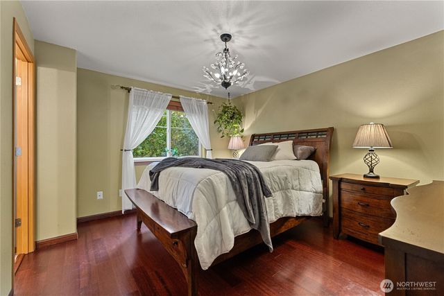 214 Dallas Street, Mount Vernon, WA 98274