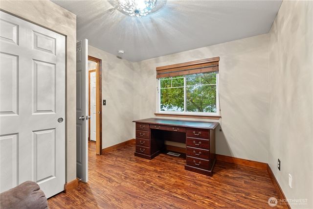 214 Dallas Street, Mount Vernon, WA 98274