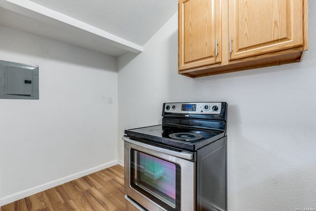 1225 Saltillo, San Antonio, TX 78207