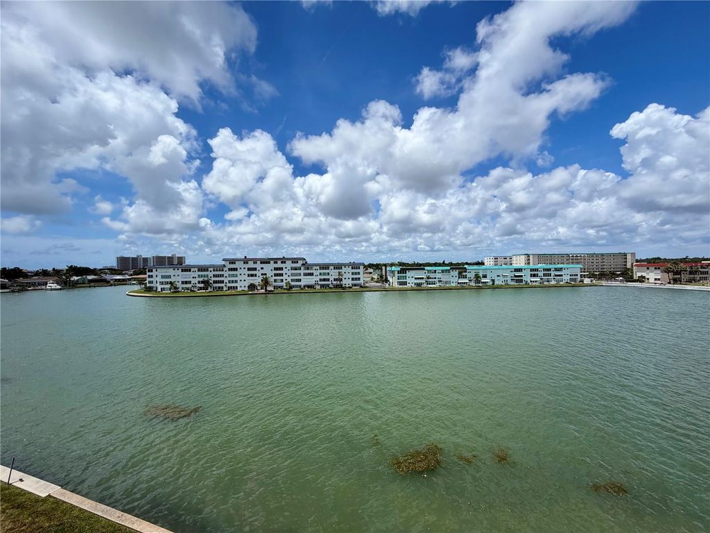 6025 SHORE BOULEVARD S 415, Gulfport, FL 33707