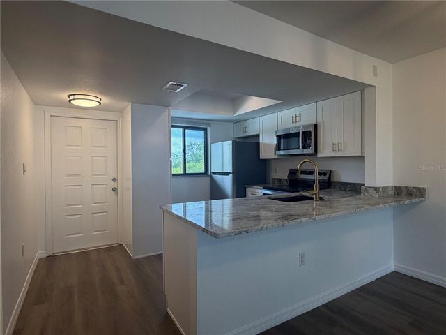 25225 RAMPART BOULEVARD 108, Punta Gorda, FL 33983