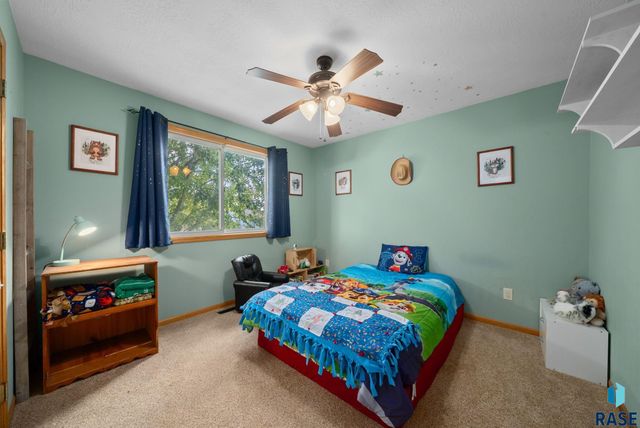 625 E Jesse Ct Court, Tea, SD 57064