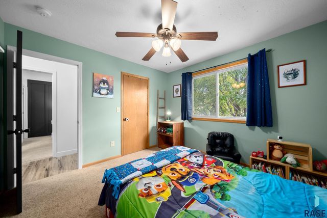 625 E Jesse Ct Court, Tea, SD 57064