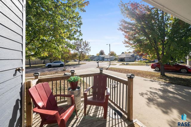 625 E Jesse Ct Court, Tea, SD 57064