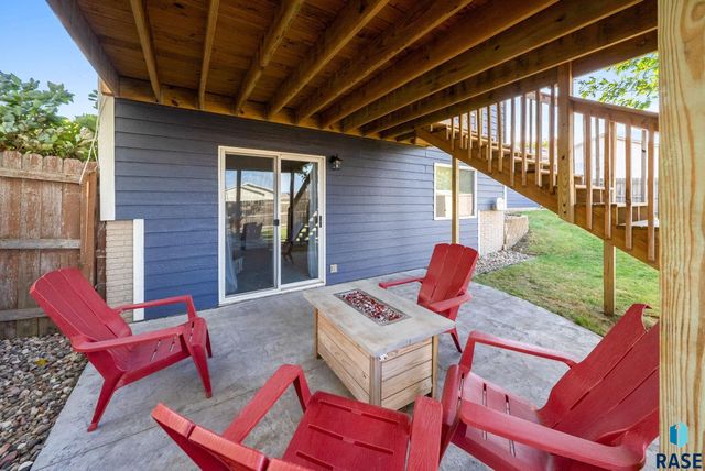 625 E Jesse Ct Court, Tea, SD 57064