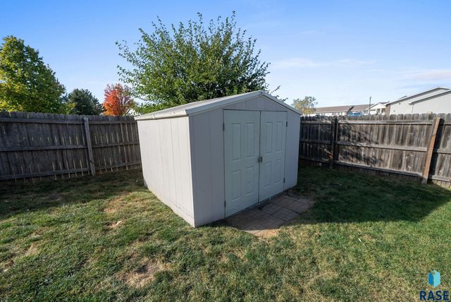 625 E Jesse Ct Court, Tea, SD 57064