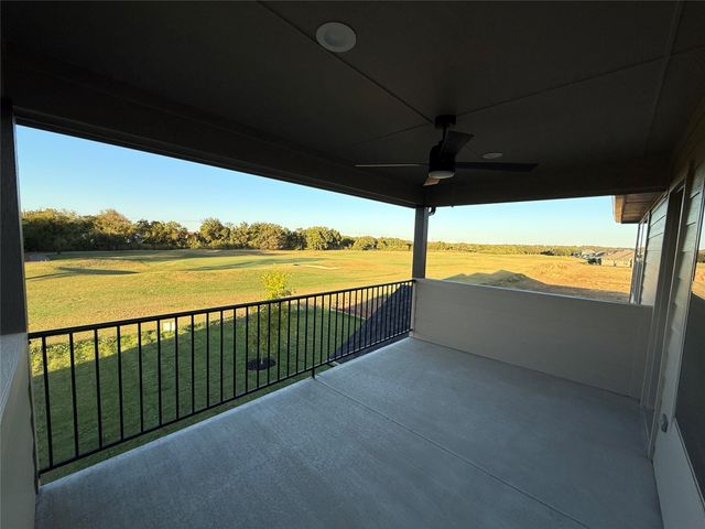 961 Bandon Dunes Drive, Fort Worth, TX 76028