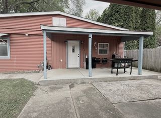 42 Rushmore Road, Fox Lake, IL 60020