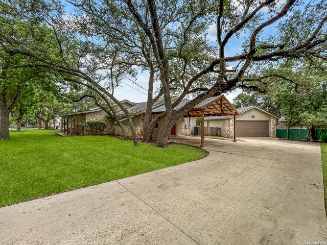 1826 SUMMERWOOD DR, San Antonio, TX 78232