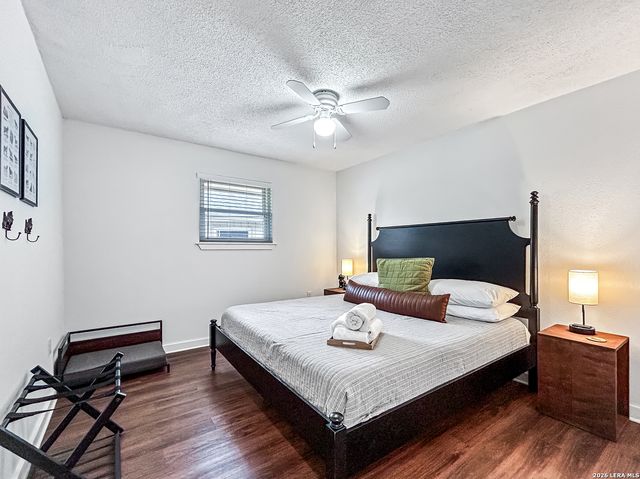 1826 SUMMERWOOD DR, San Antonio, TX 78232