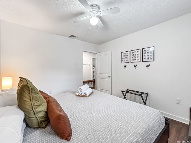 1826 SUMMERWOOD DR, San Antonio, TX 78232