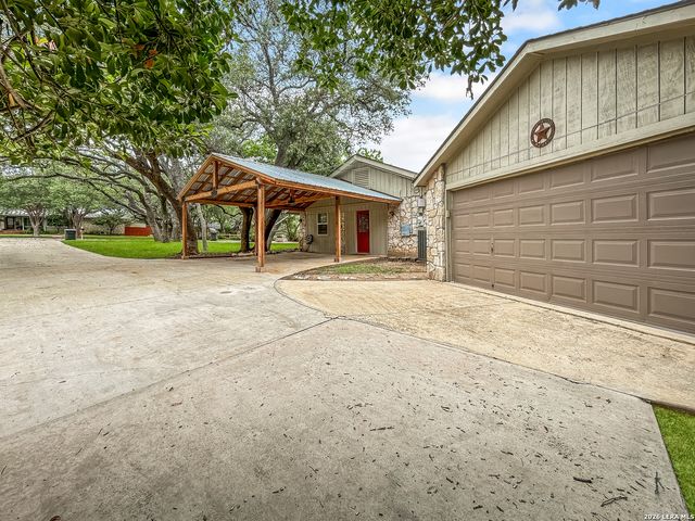 1826 SUMMERWOOD DR, San Antonio, TX 78232