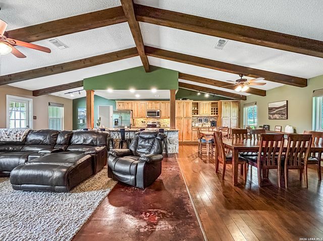 1826 SUMMERWOOD DR, San Antonio, TX 78232