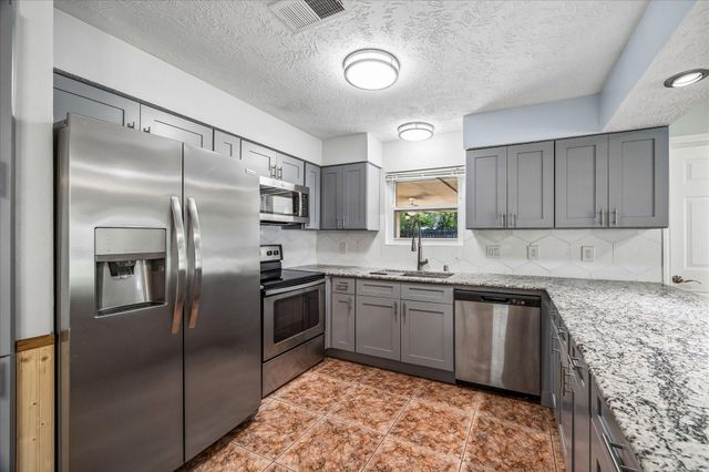 25732 Chestnut Lane, Splendora, TX 77372