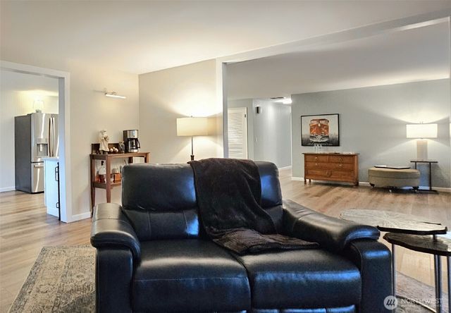 2625 SW 320th Place, Federal Way, WA 98023