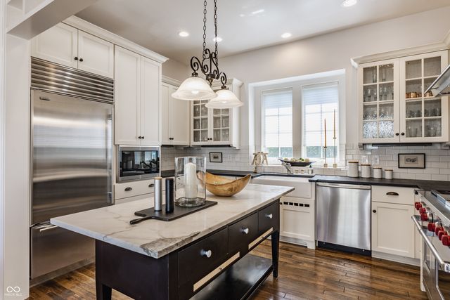 12934 Treaty Line Street, Carmel, IN 46032