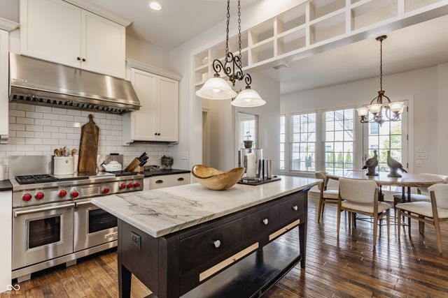 12934 Treaty Line Street, Carmel, IN 46032