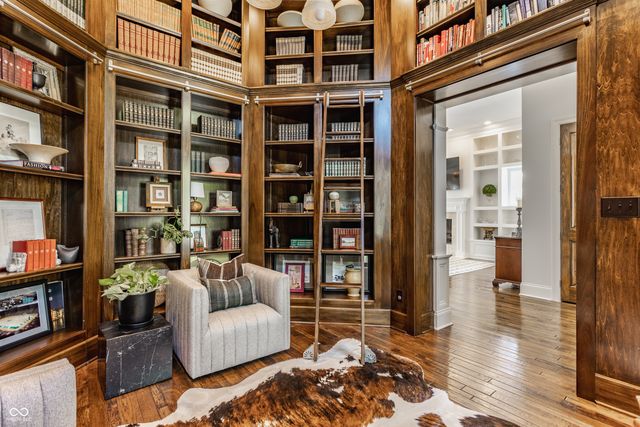 12934 Treaty Line Street, Carmel, IN 46032