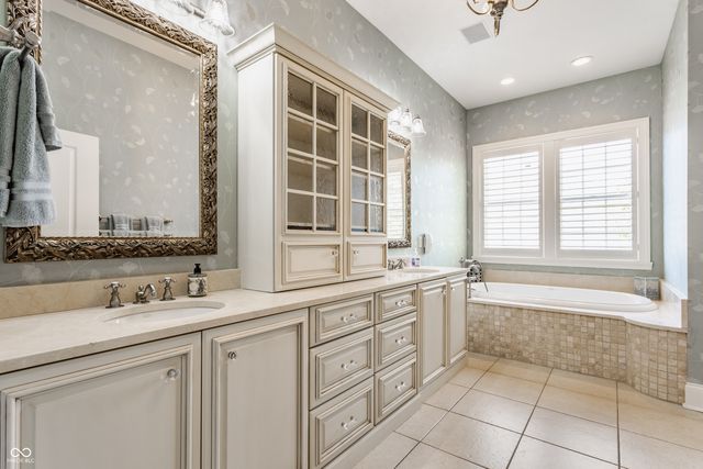 12934 Treaty Line Street, Carmel, IN 46032