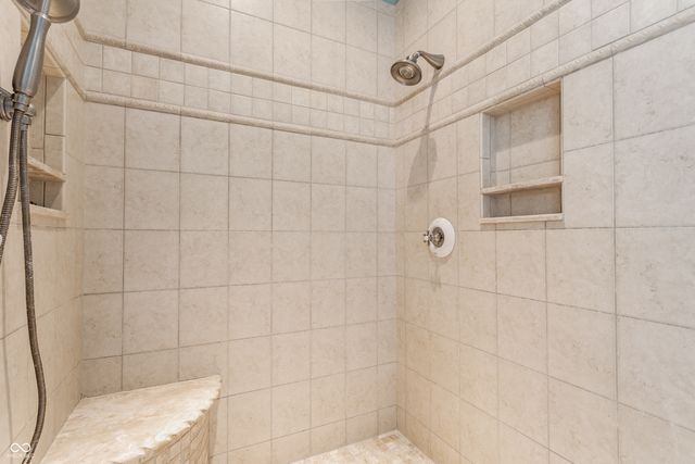 12934 Treaty Line Street, Carmel, IN 46032