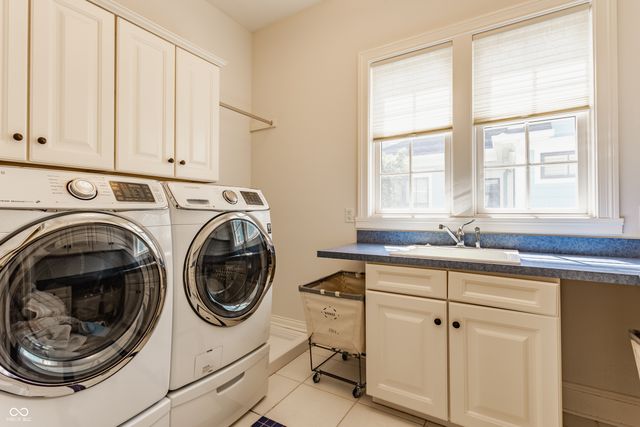 12934 Treaty Line Street, Carmel, IN 46032