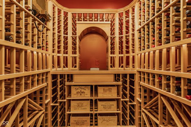 12934 Treaty Line Street, Carmel, IN 46032