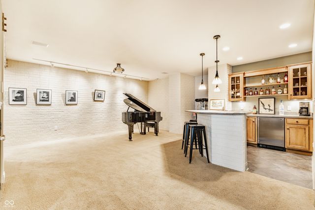 12934 Treaty Line Street, Carmel, IN 46032