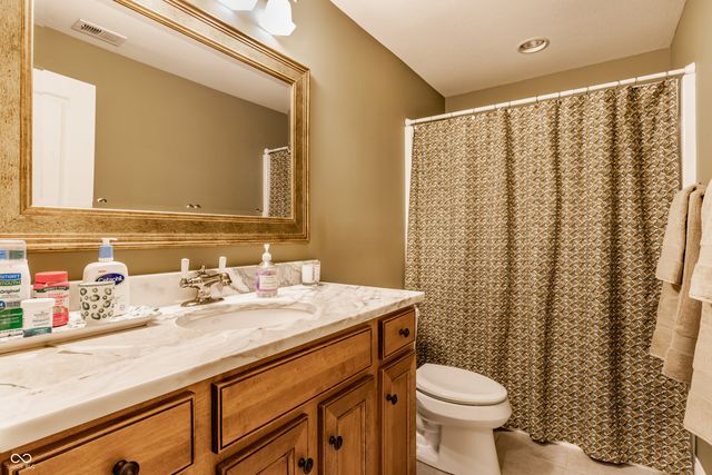 12934 Treaty Line Street, Carmel, IN 46032